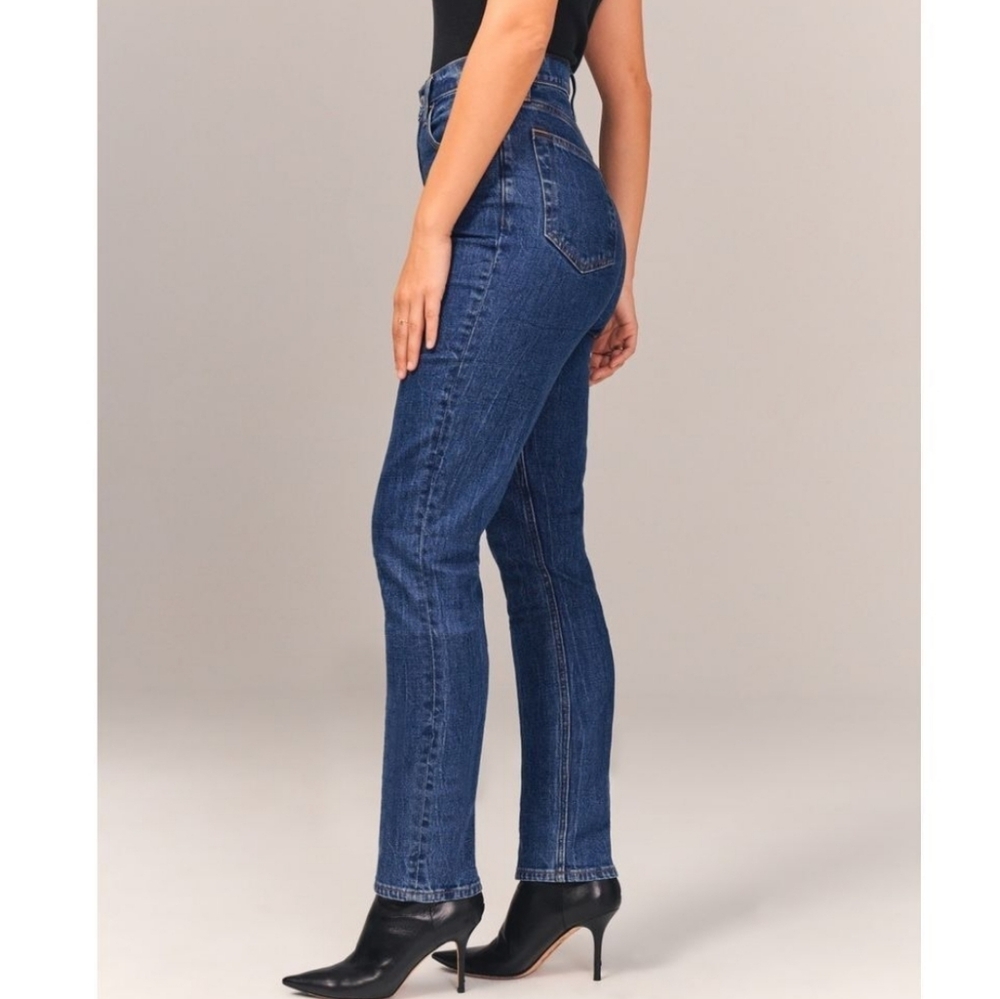 Abercrombie & Fitch Curve Love The '90s Slim Straight Ultra High Rise Jeans - Picture 11 of 12